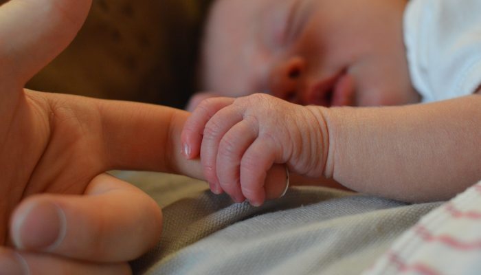 Quanto dorme un neonato in media?